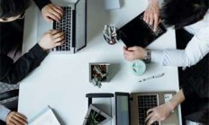 加入海角天涯社区在线，一起聊天分享趣事